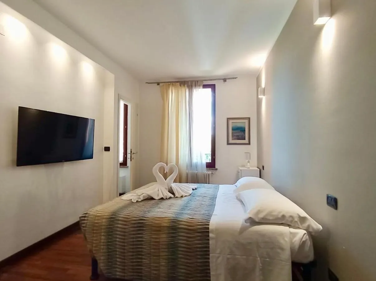 Apartamento Provenzano Nest Siena 0*,  Italia